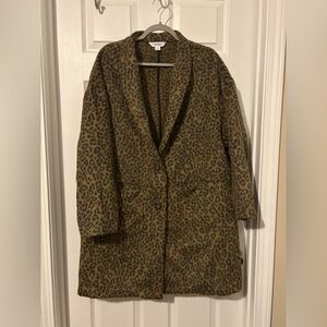 Old Navy Women's Brown Leopard Teddy Jacket